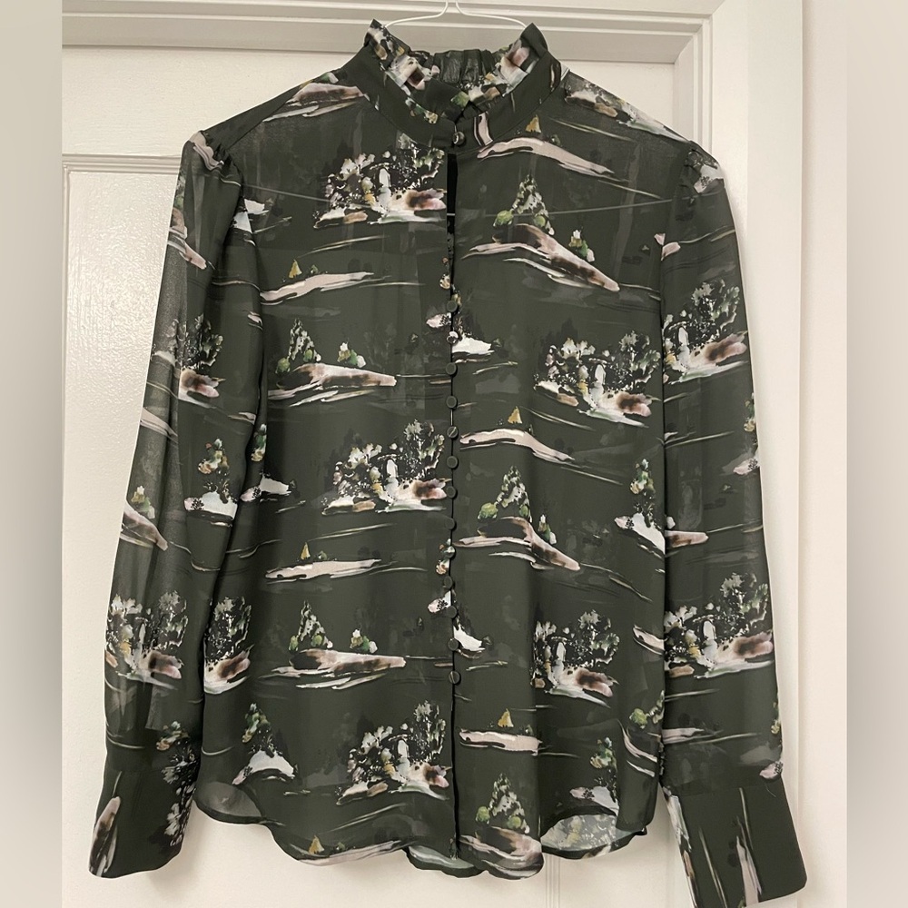 Simons Contemporaine Women’s Sheer Nature-Patterned Blouse